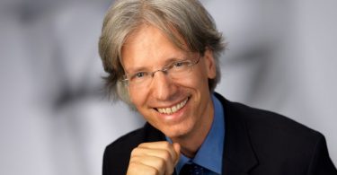 Univ. Prof. Dr. Sebastian Kummer, Vorstand des Institutes für Transportwirtschaft und Logistik, WU Wien