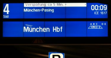 Abfahrtszeiten für die Deutsche Bahn in Echtzeit verfügbar