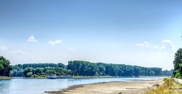 Niedrige Wasserstände schränken Güterverkehr auf dem Wasser ein