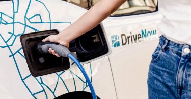 DriveNow_BMW_i3_Charging_3