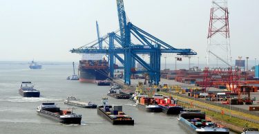 Pilotprojekt zur Konsolidierung kleiner Containervolumen im Hafen Antwerpen