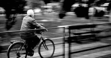 Straßenverkehr: Assistenzsysteme für Fahrradfahrer