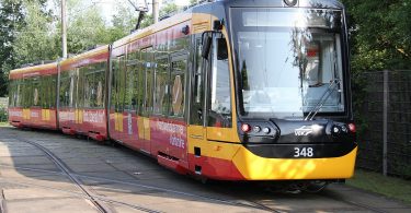 Freie Fahrt für Karlsruher Messstraßenbahn