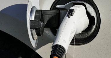 Batterien für Elektroautos: Faktencheck und Antworten