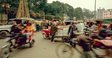 New Delhi . Photo: Dewang Gupta | Unsplash