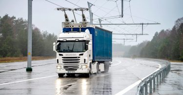 Oberleitungs-LKW Scania und Siemens Enuba-2