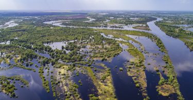 E40 Fluss Pripyat (Belarus) mit seinen Überflutungsflächen