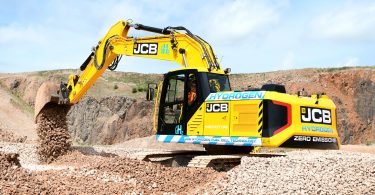 Prototype JCB 220X excavator powered by hydrogen fuel cell
