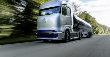 Mercedes-Benz GenH2 Truck