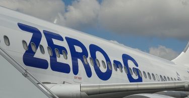 AGR33D-Forschungsprojekt: KI bei der Montage von Flugzeugschalen