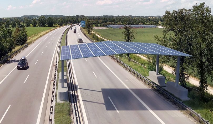 Photovoltaik-Straßenüberdachung an der Autobahn soll Energie liefern