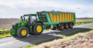 Multifuel-Traktor spart mit Biokraftstoffen Treibhausgas