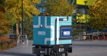 Forum Virium: Autonomous robot delivers packages to residents in Helsinki