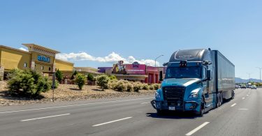 Daimler Truck bringt redundanten Plattform-Aufbau für autonome LKW