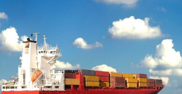 T&E says: EU shipping carbon price with a loophole