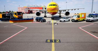 Tri5G DHL: Flugzeuginspektion mit autonomen Fahrzeugen und Drohnen