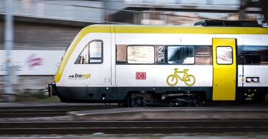 Increasing public transport use in the EU: Commission adopts Interpretative Guidelines for public service obligations in land transport